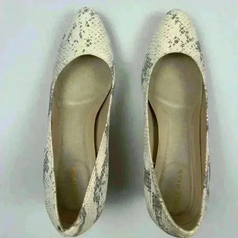 COLE HAAN The Go-to‎ Wedge Chalk Python Snake  Print- Size 8.5